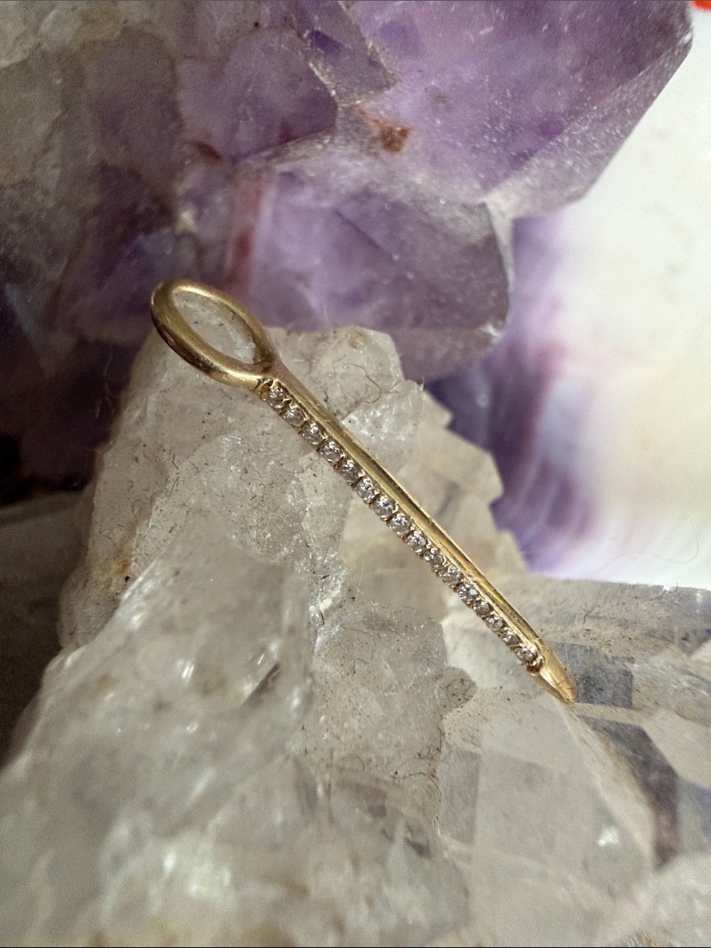 Diamond spike pendant 14K